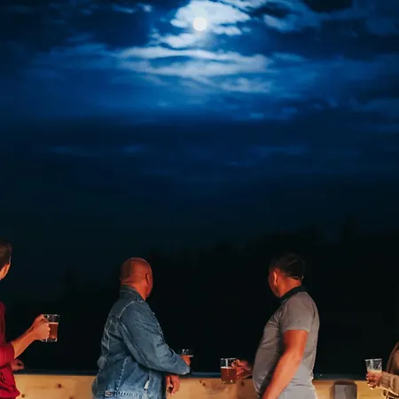 Jezowa Woda Osrodek Wypoczynkowy Palmiarnia I Resort